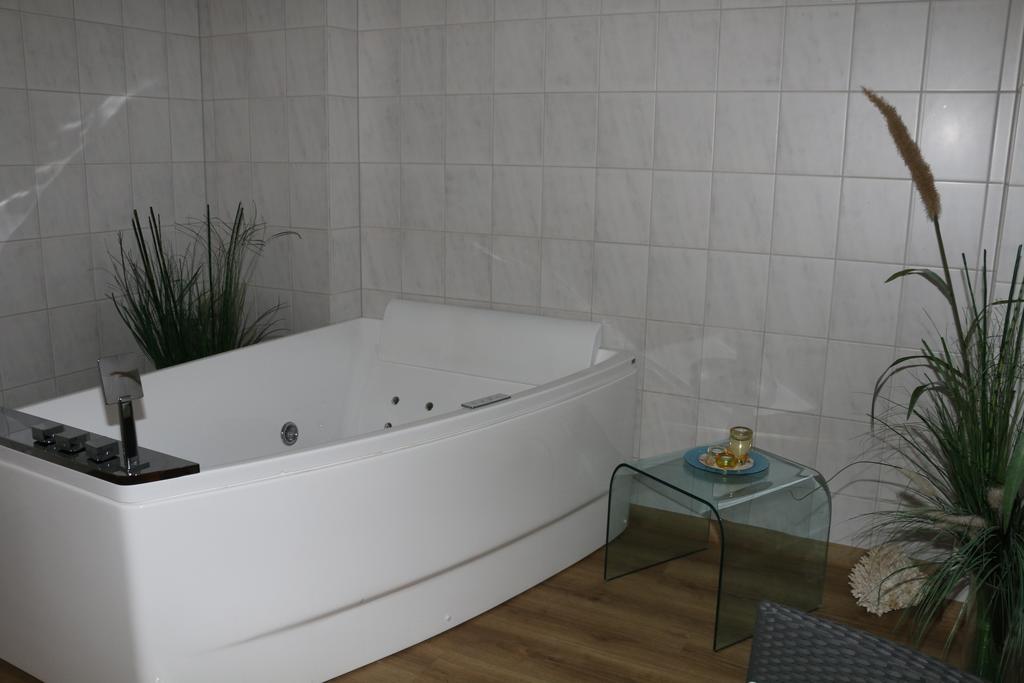 Vitalotel Roonhof Bad Salzuflen Buitenkant foto