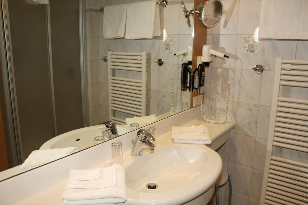 Vitalotel Roonhof Bad Salzuflen Buitenkant foto