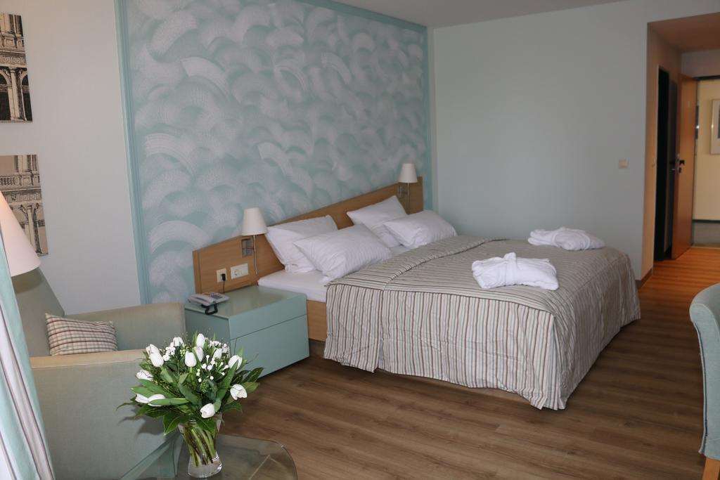 Vitalotel Roonhof Bad Salzuflen Kamer foto