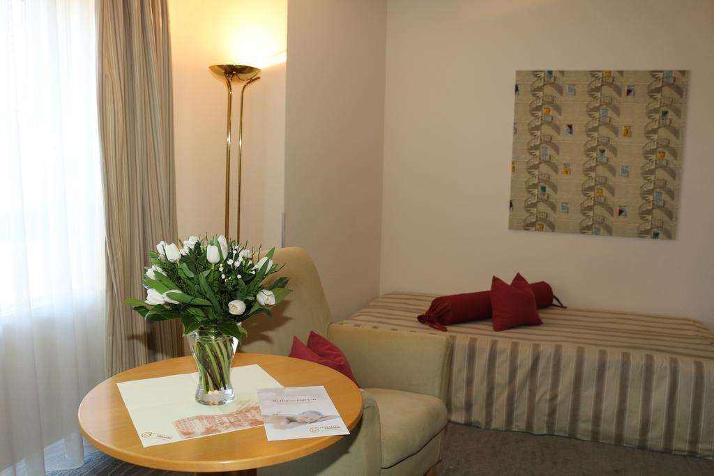 Vitalotel Roonhof Bad Salzuflen Kamer foto